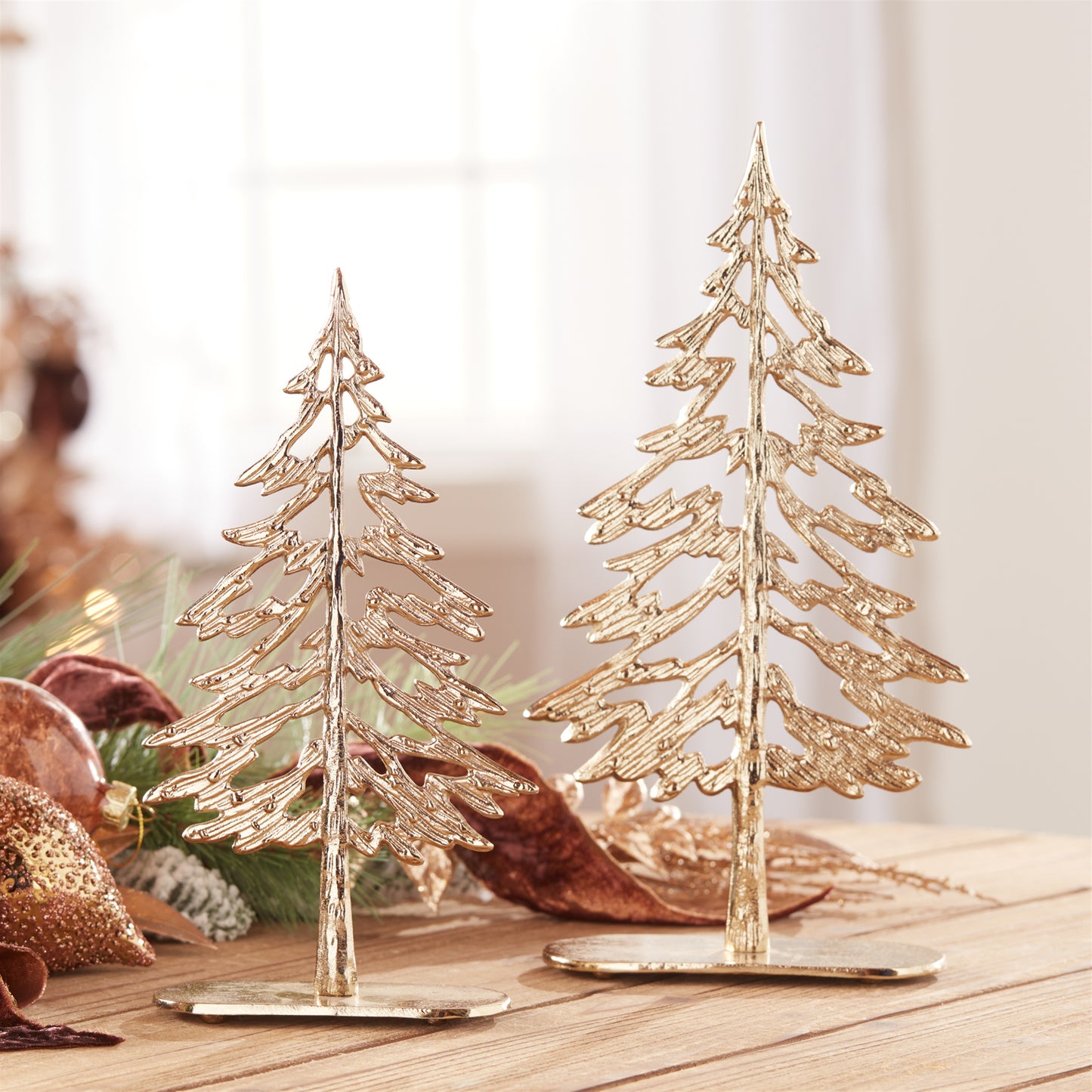 Metal Tree with Wood Base (Set of 2)