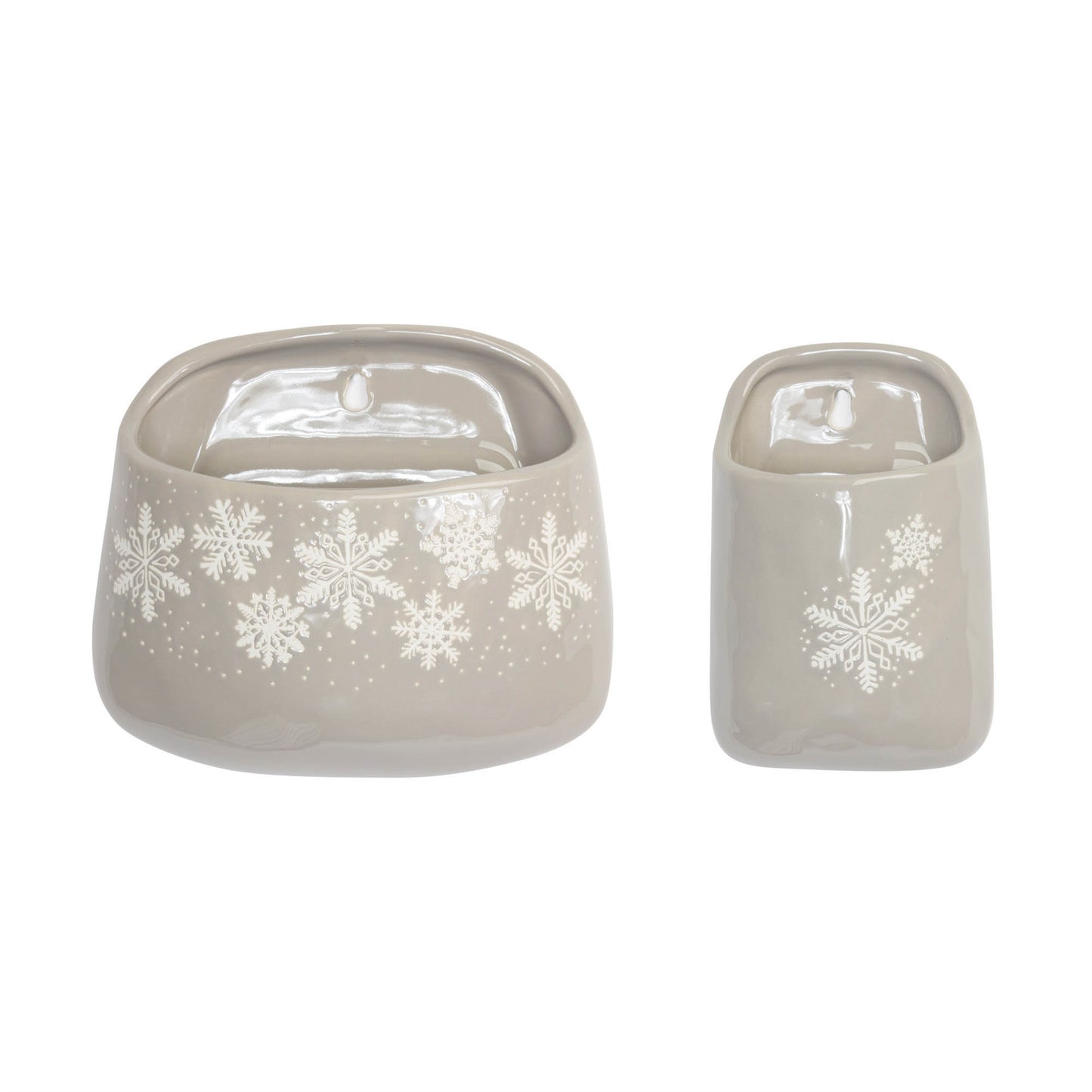 Stoneware Wall Pocket with Snowflake Design (Set of 2)