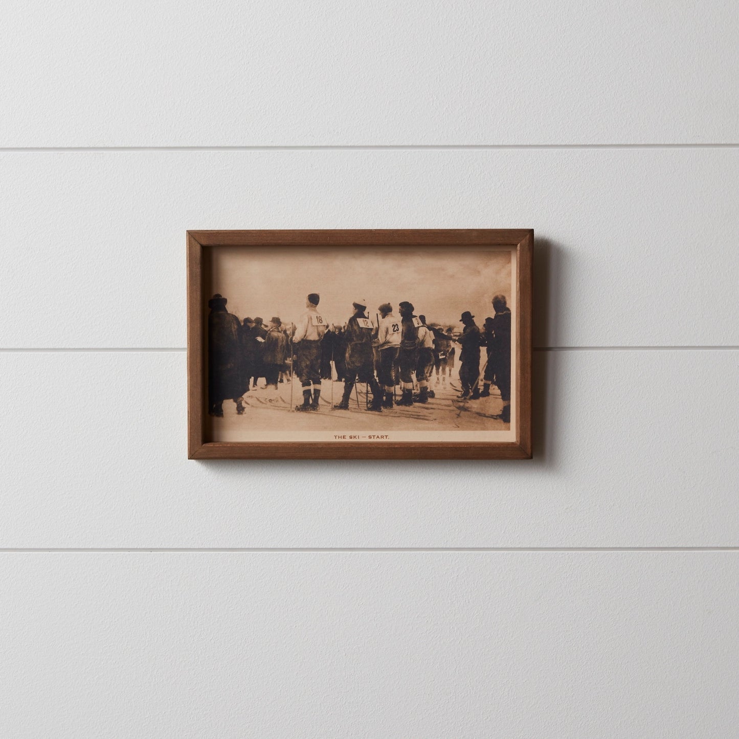 Vintage Ski Race Wall Decor 11.75"L
