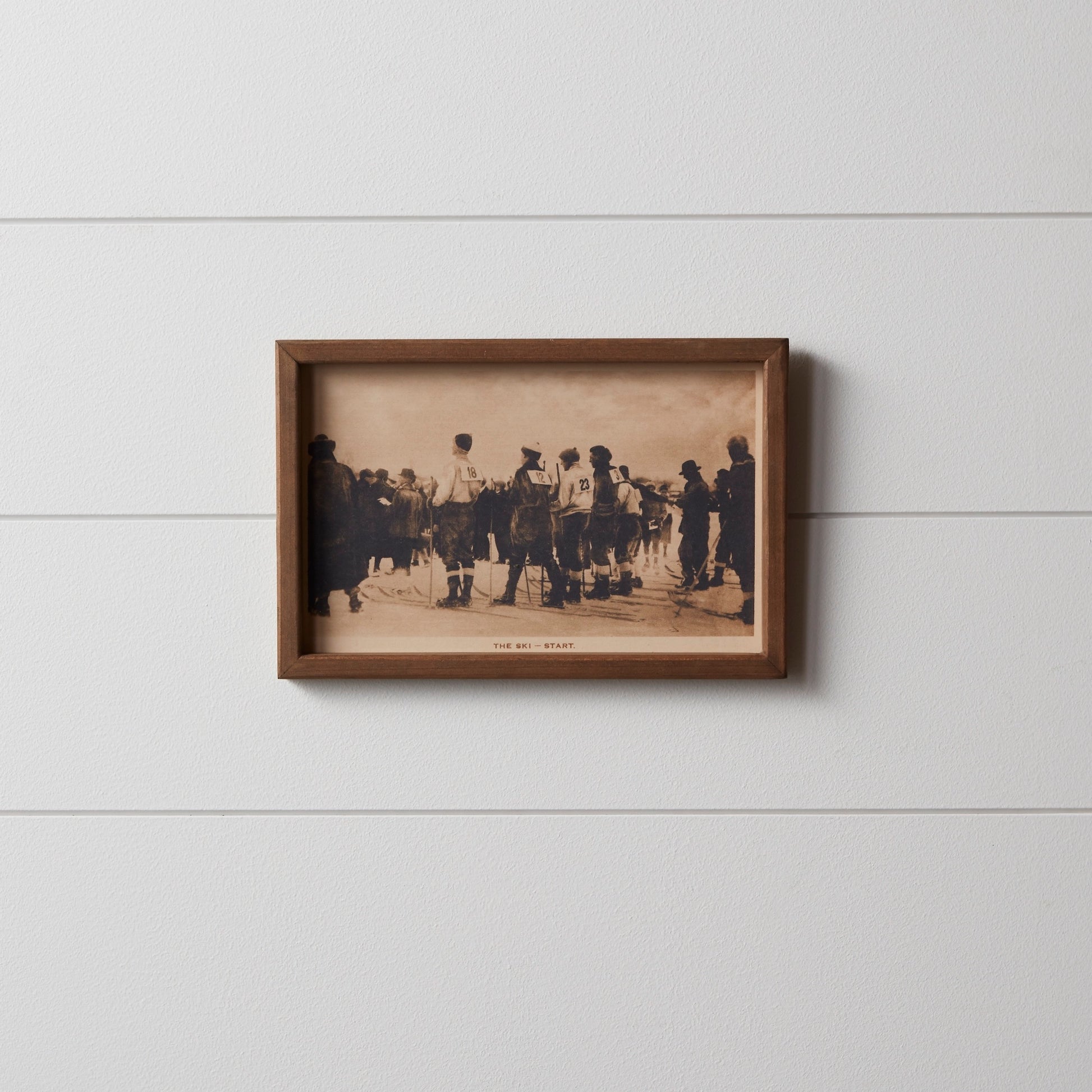 Vintage Ski Race Wall Decor 11.75"L