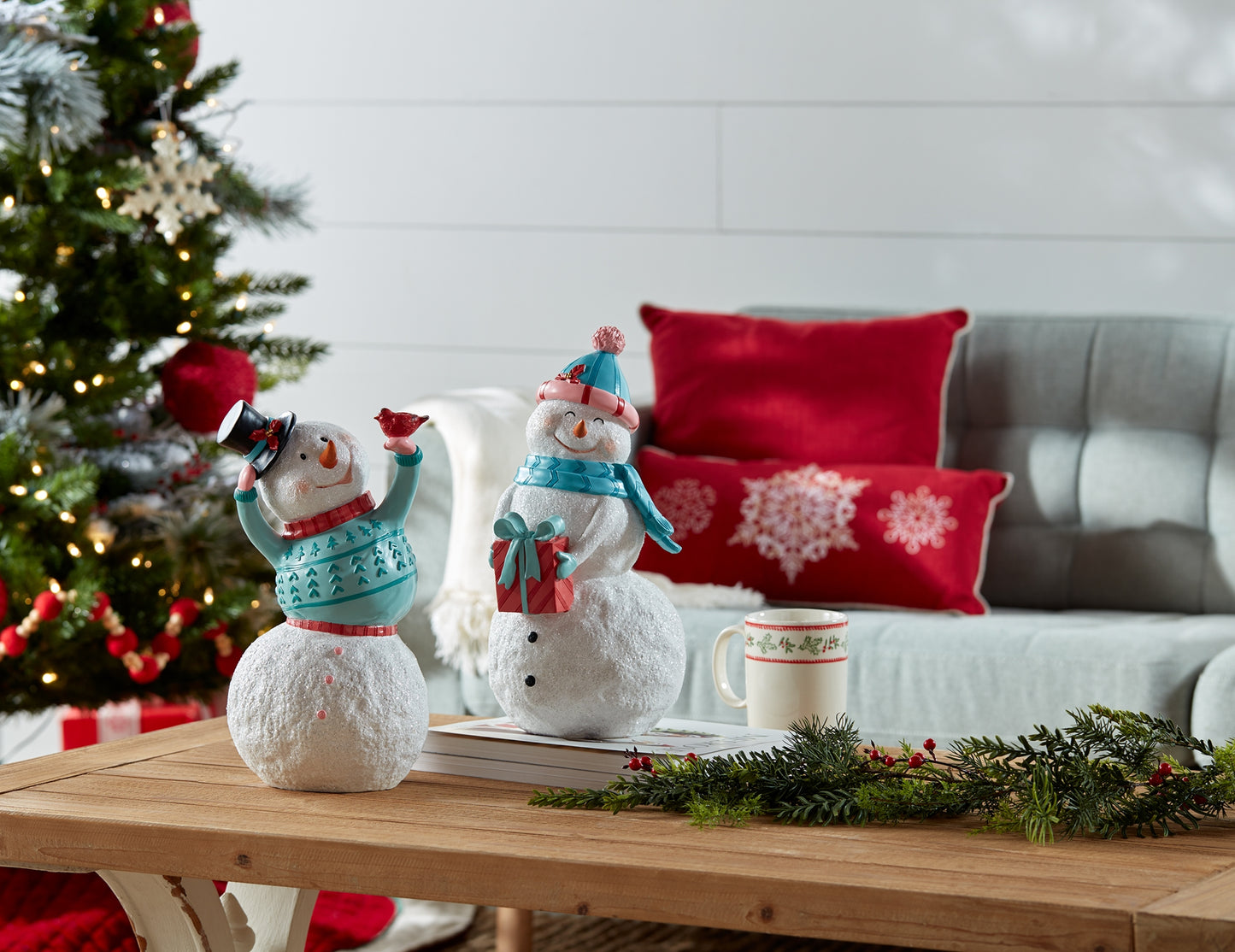 Whimsical Snowman Figurine (Set of 2)