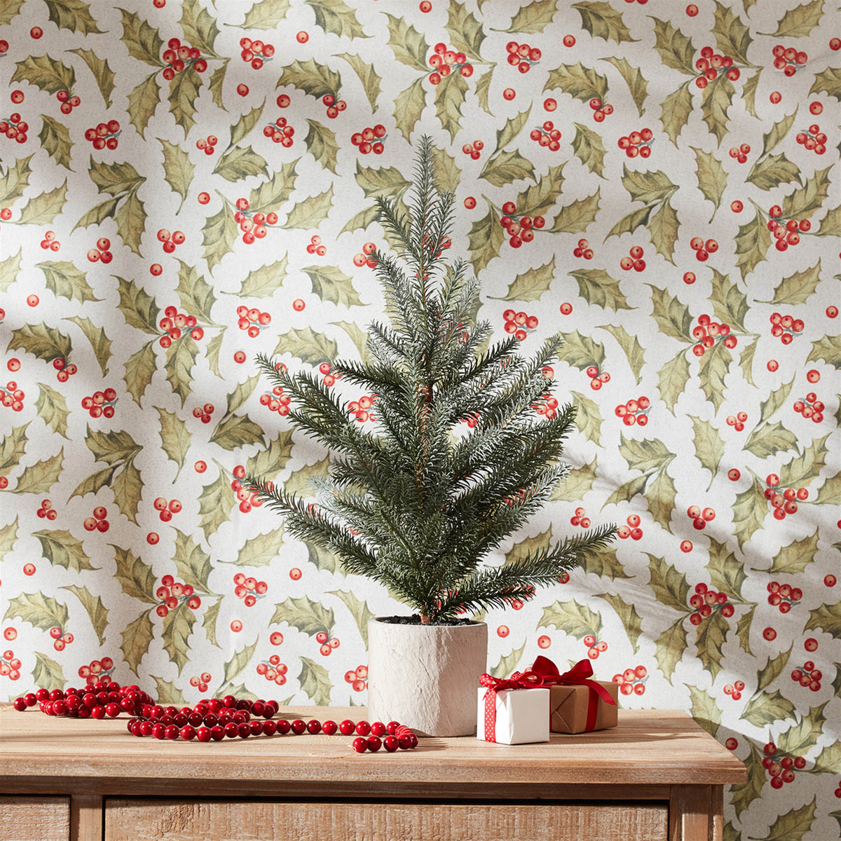 Pine Tree in Plastic Pot (Set of 2)