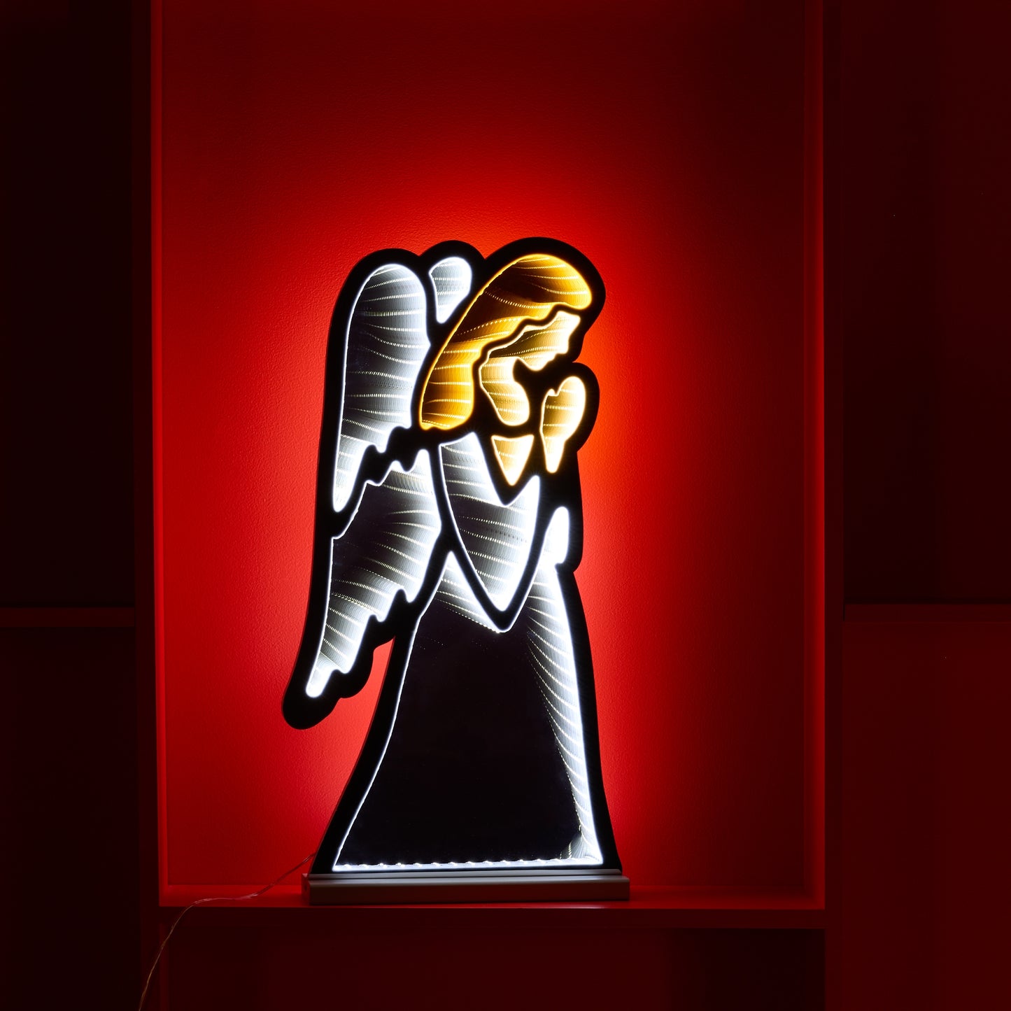 Holiday Angel Ekko Light Display 24.5"