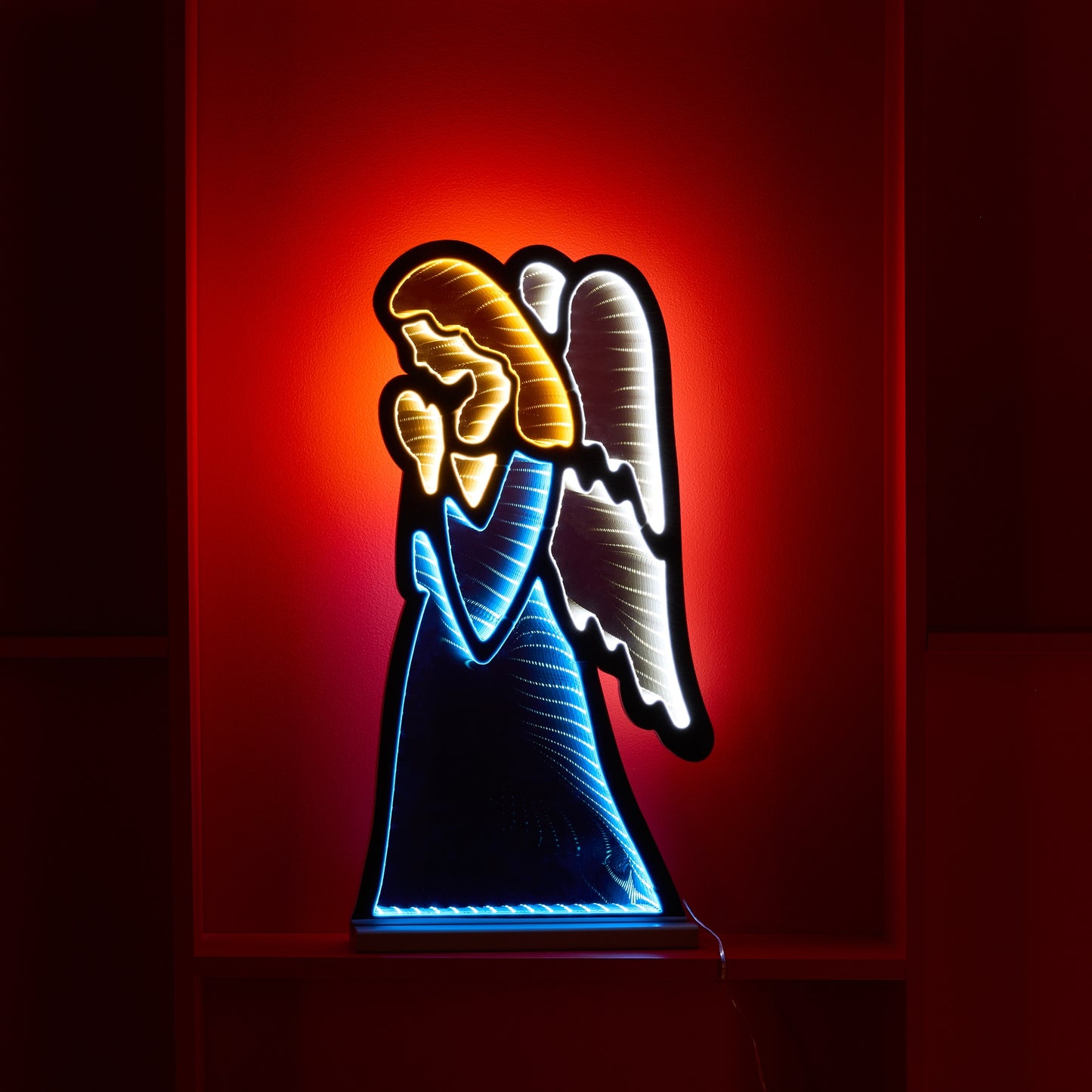 Holiday Angel Ekko Light Display 24.5"