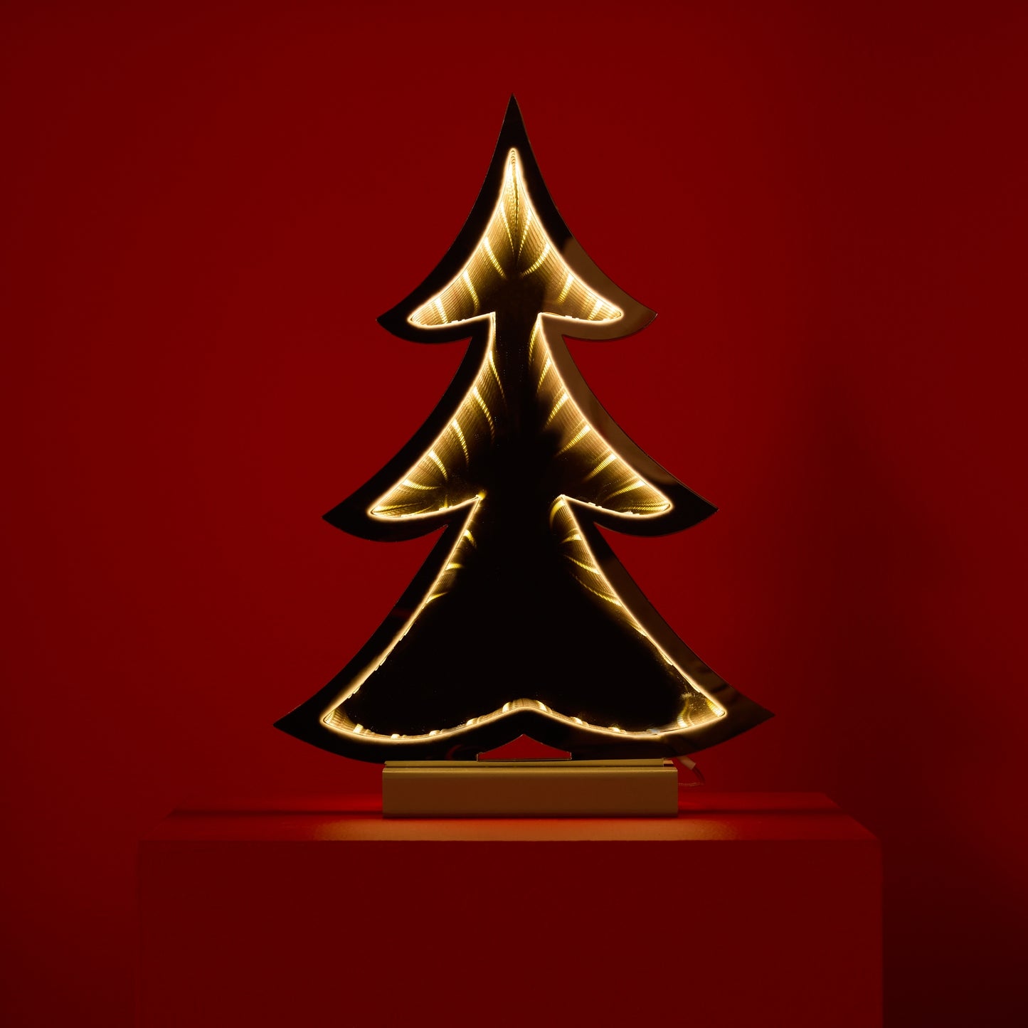 Pine Tree Outline Ekko Light Display (Set of 2)