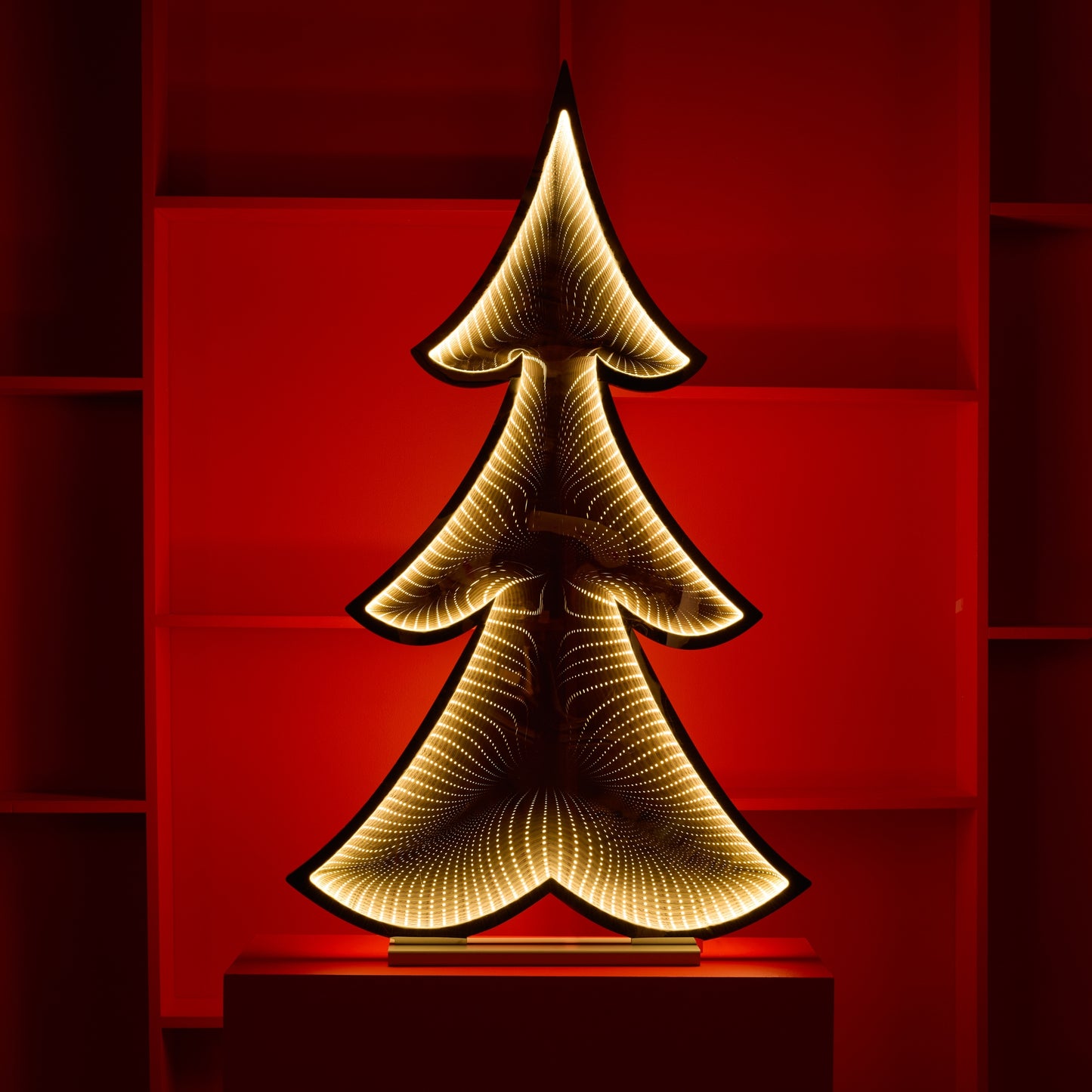 Tree Ekkolight 46"H