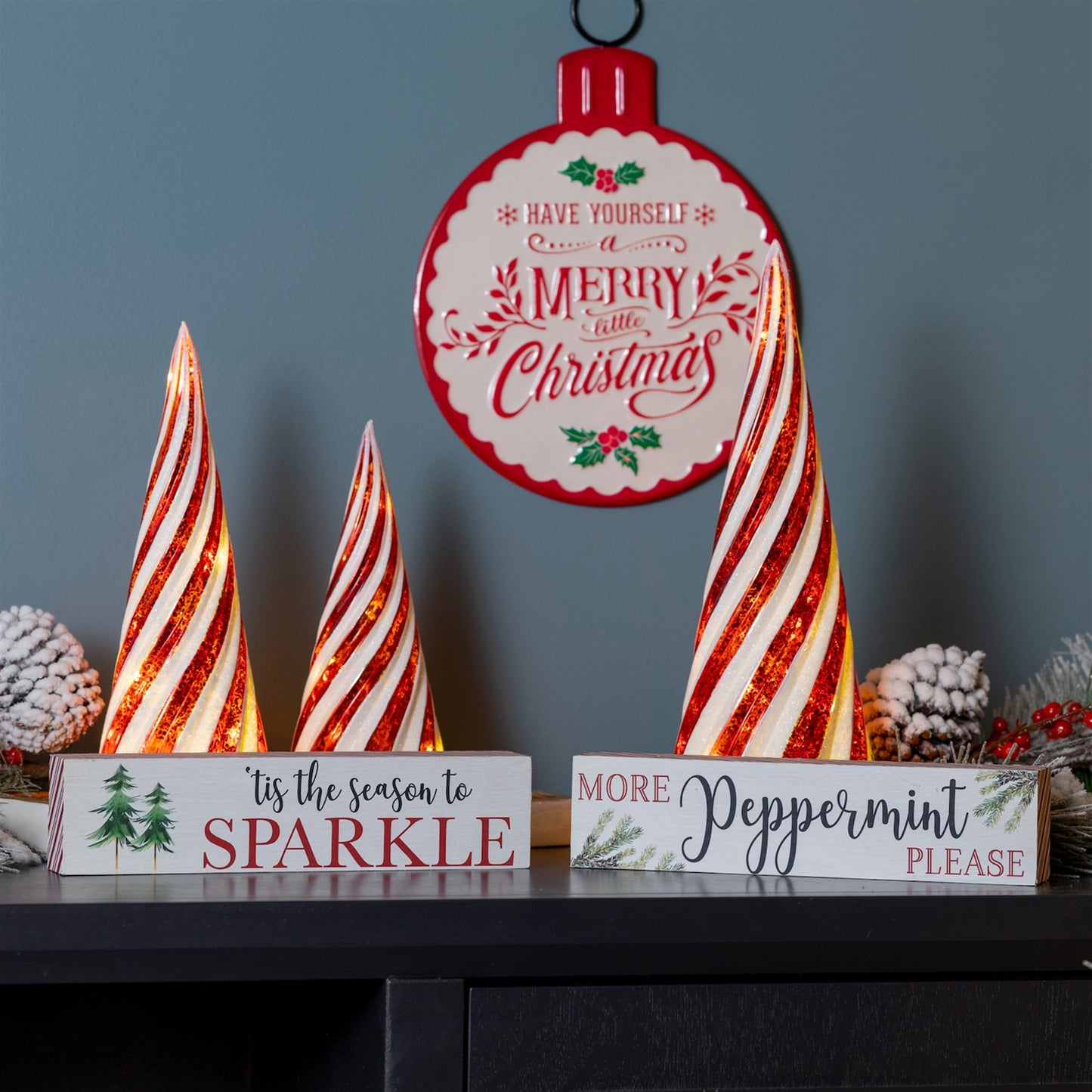 Holiday Peppermint Sentiment Sign (Set of 2)