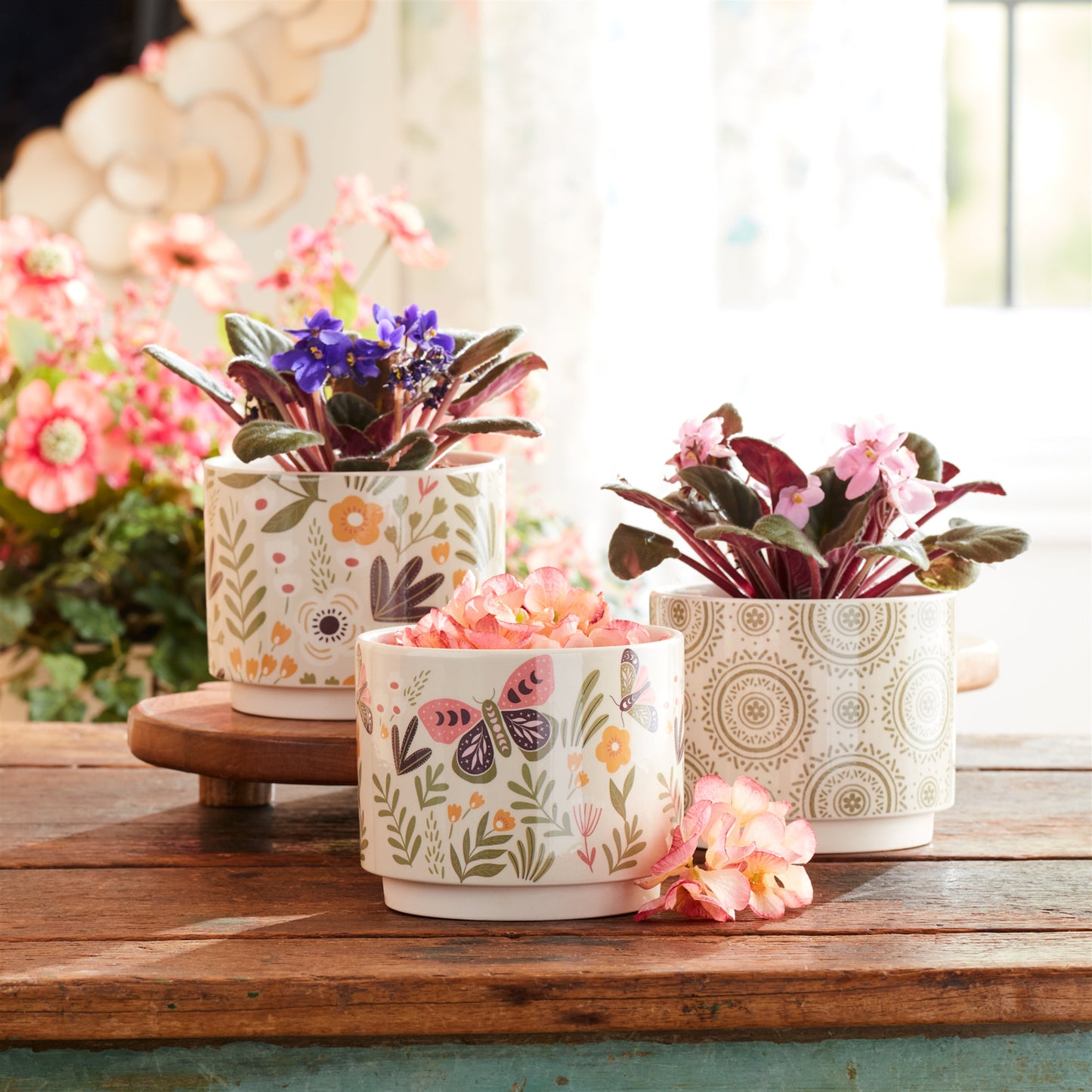 Stone Floral Patterned Planter (Set of 3)