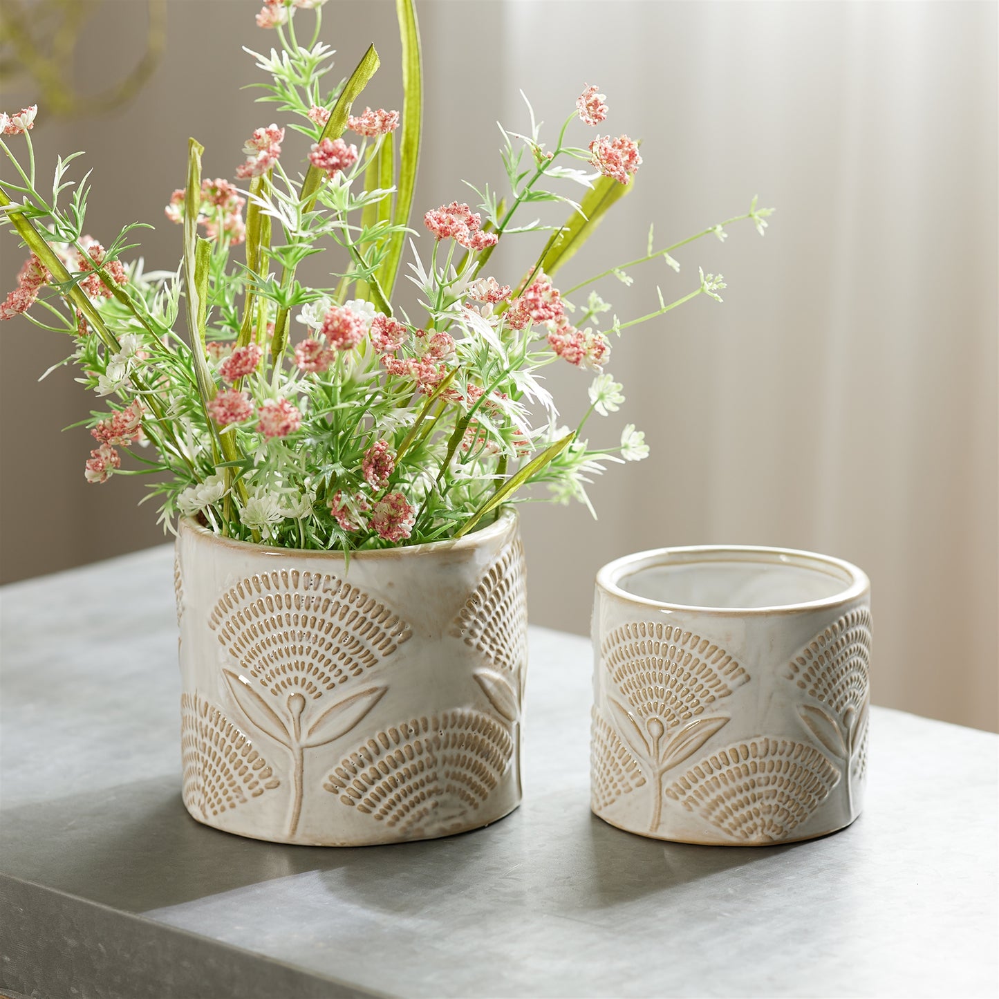 Porcelain Floral Patterned Planter (Set of 2)